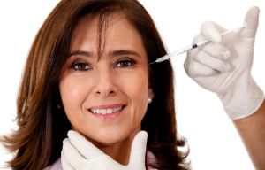 Injections Acide Hyaluronique Rides Concernées à Capbreton vers Anglet